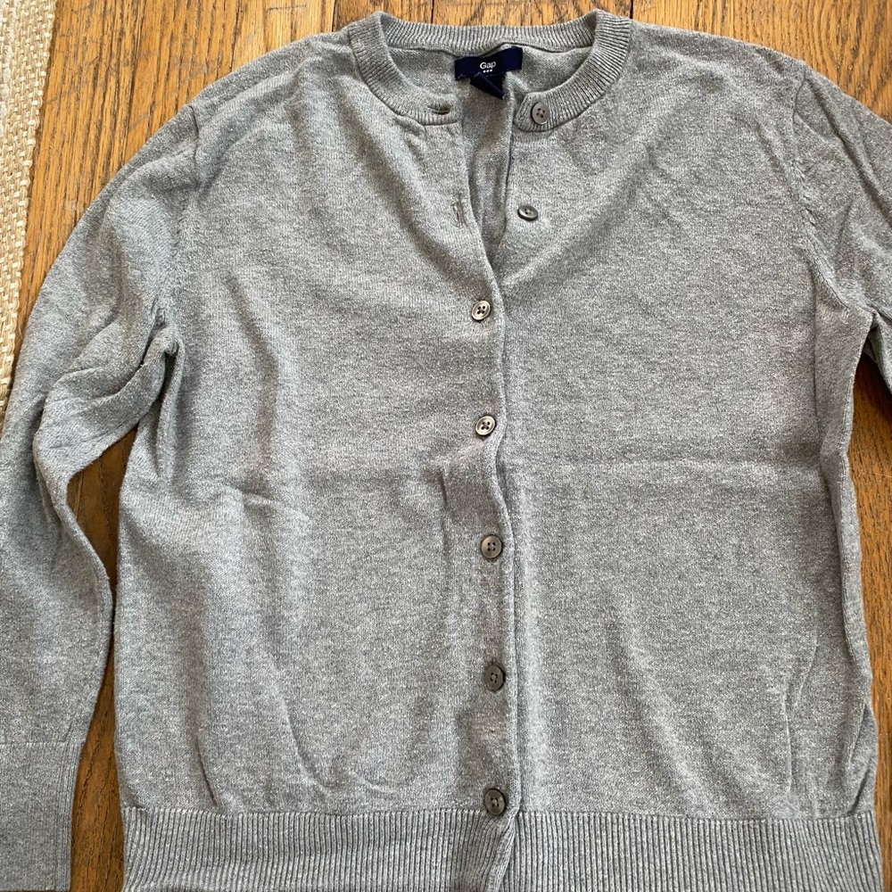 Gap cardigan